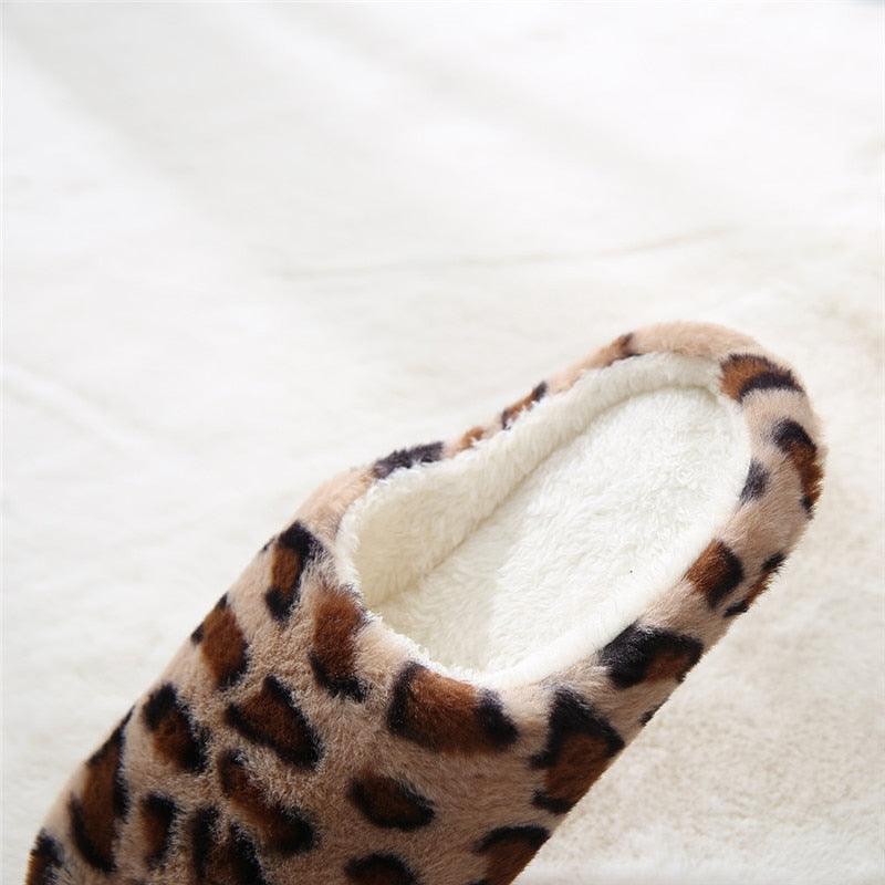 Plush Memory Foam Indoor House Slippers - Cozy Unisex Slip-On
