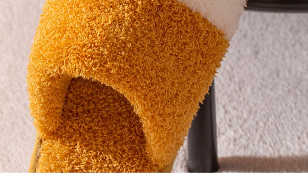 Cute Cat Paw Furry Slippers – Women's Warm Winter Indoor Slides