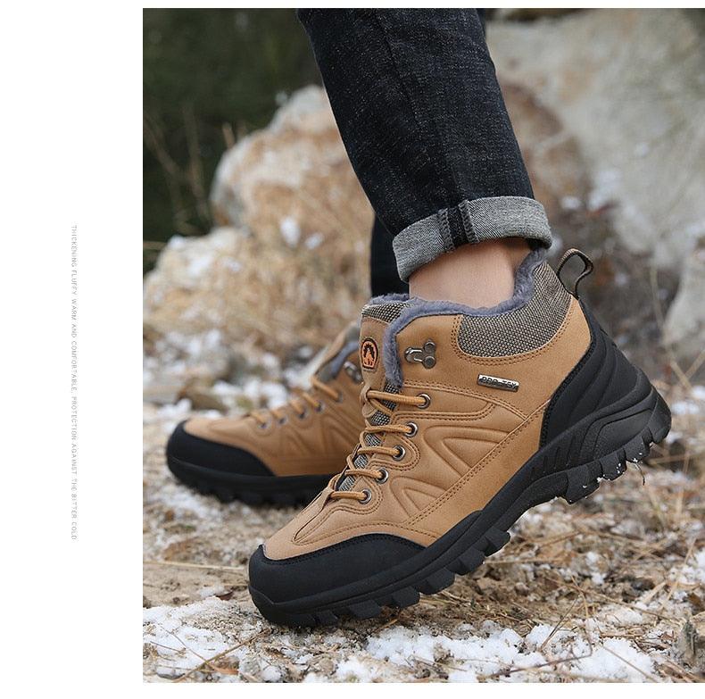 Men's Waterproof Leather Winter Snow Boots with Warm Fur Lining