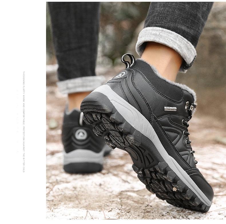 Men's Waterproof Leather Winter Snow Boots with Warm Fur Lining