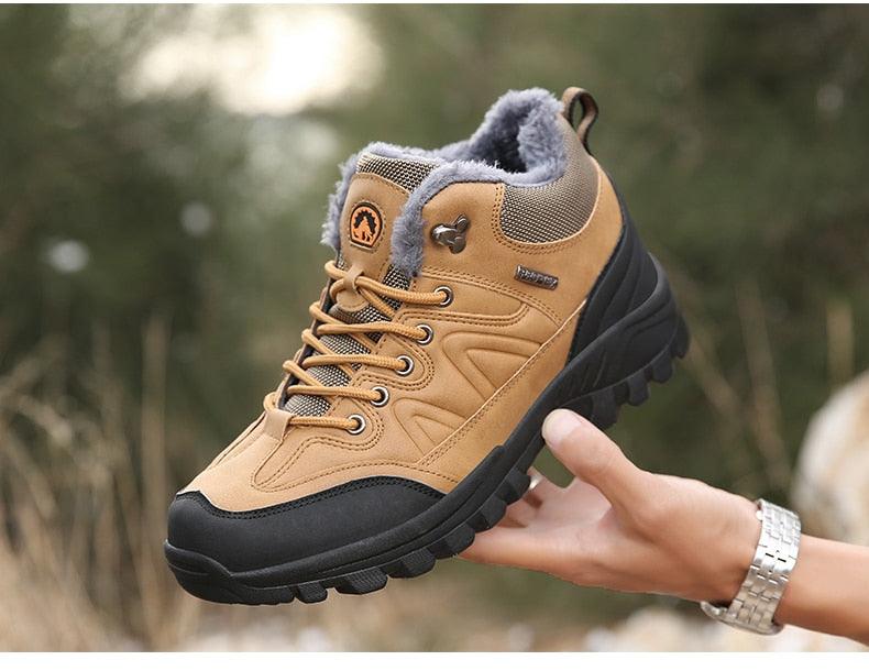 Men's Waterproof Leather Winter Snow Boots with Warm Fur Lining