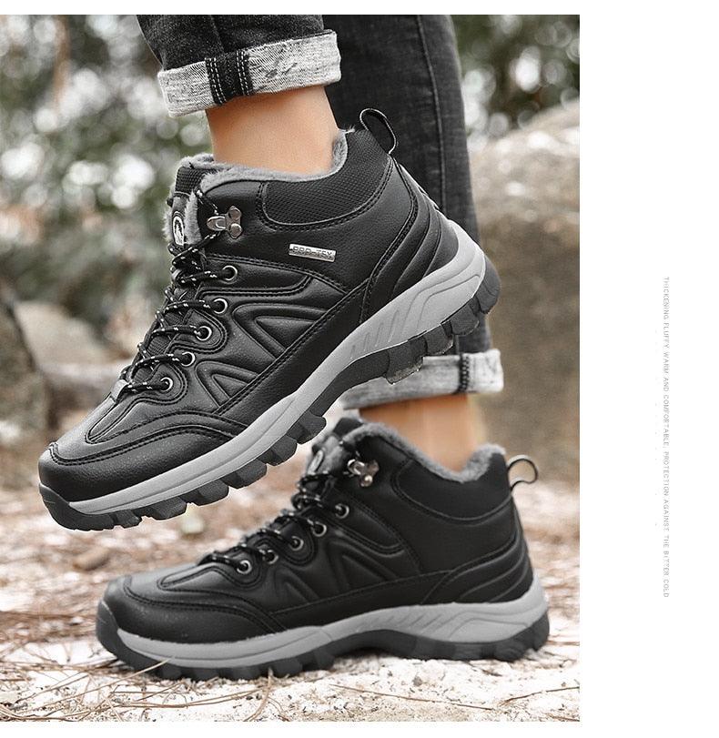 Men's Waterproof Leather Winter Snow Boots with Warm Fur Lining