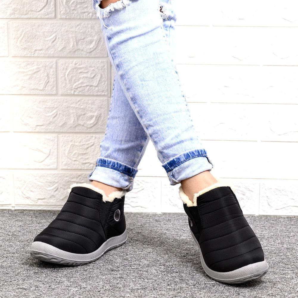 Women’s Waterproof Winter Snow Boots, Fur Lined Slip-On Ankle Booties