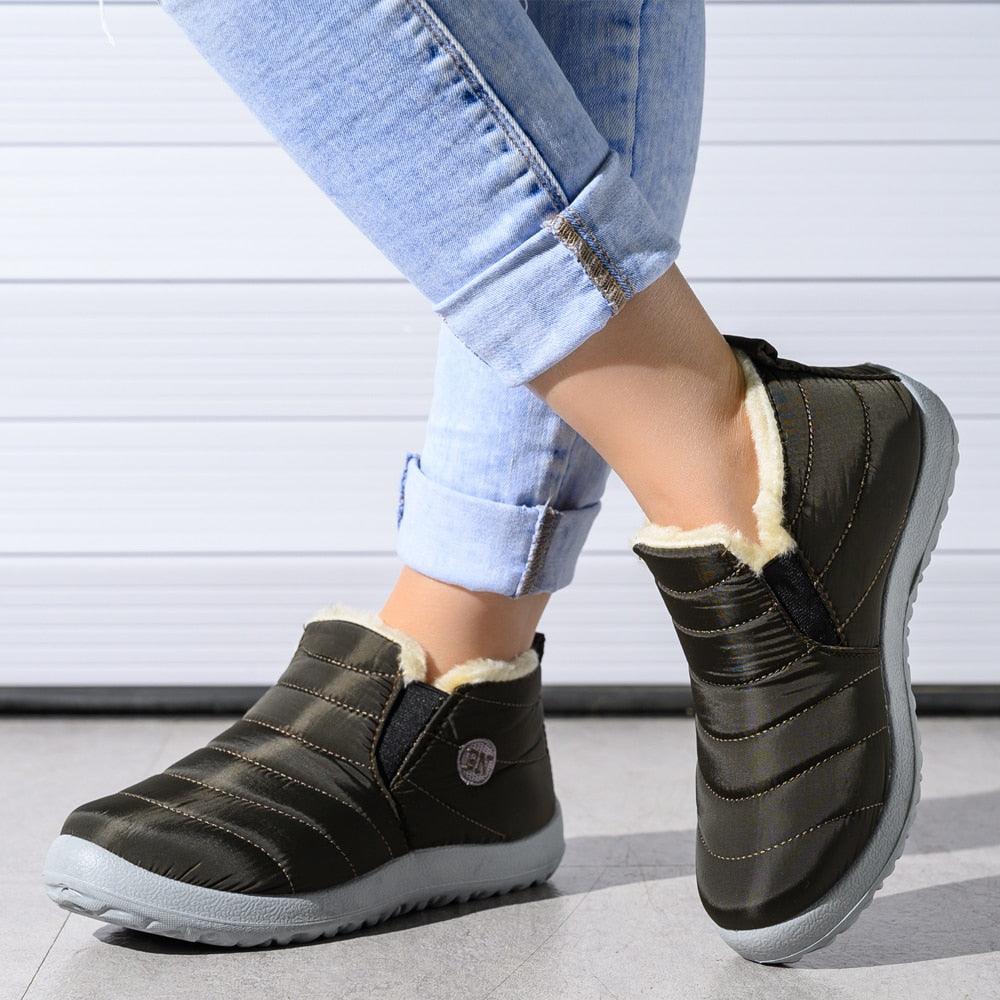 Women’s Waterproof Winter Snow Boots, Fur Lined Slip-On Ankle Booties