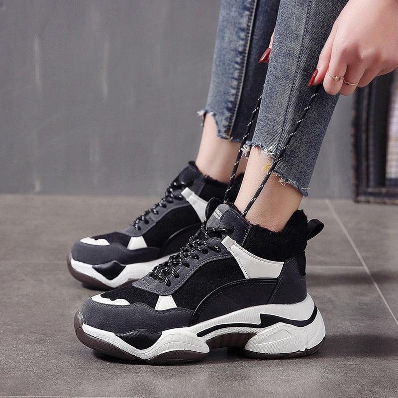 Women’s Fur Lined Winter Sneakers - Warm Anti-Slip Casual Shoes