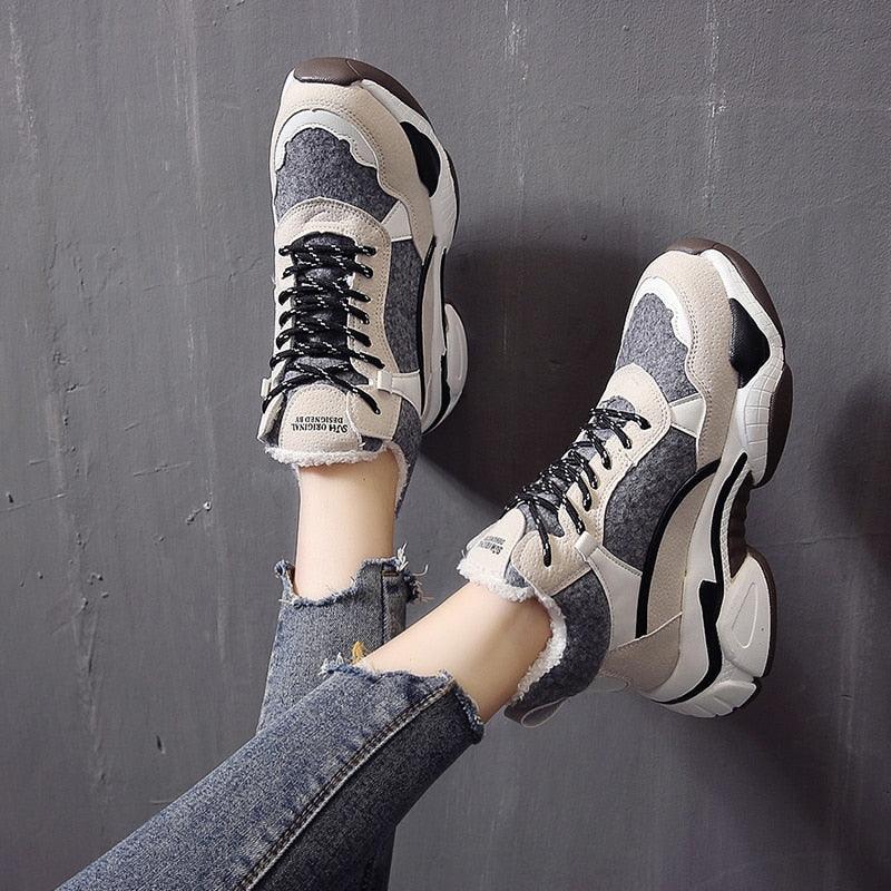 Women’s Fur Lined Winter Sneakers - Warm Anti-Slip Casual Shoes