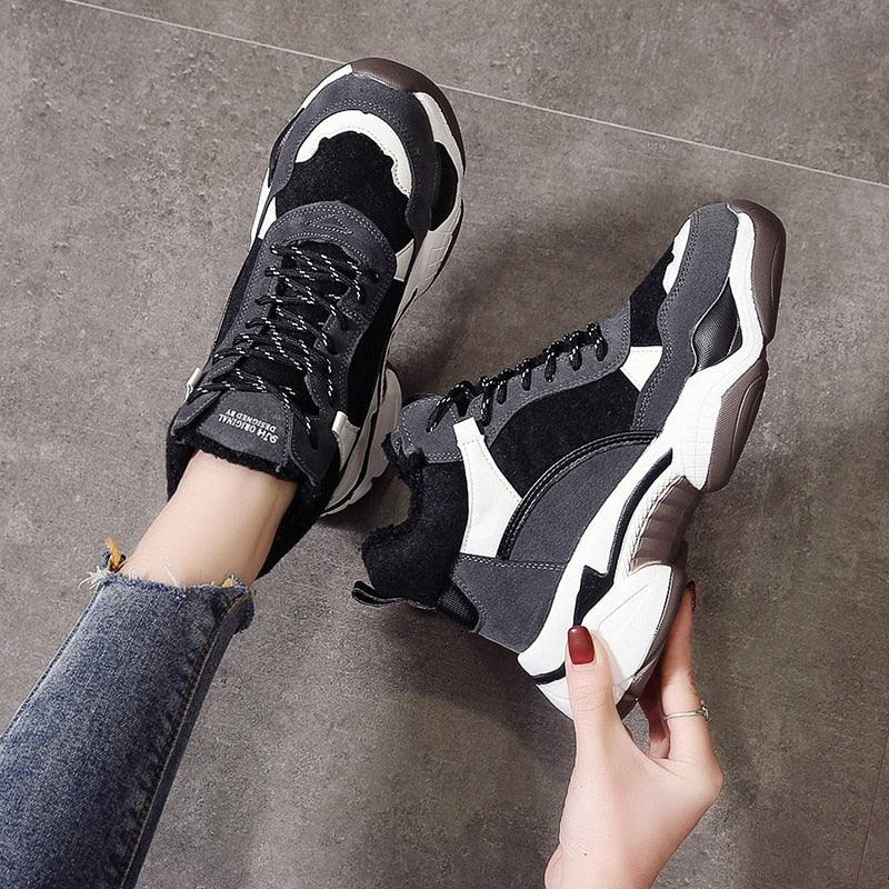 Women’s Fur Lined Winter Sneakers - Warm Anti-Slip Casual Shoes
