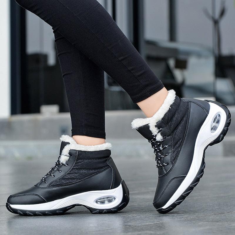 Women’s Fur Lined Winter Sneakers - Warm Anti-Slip Casual Shoes
