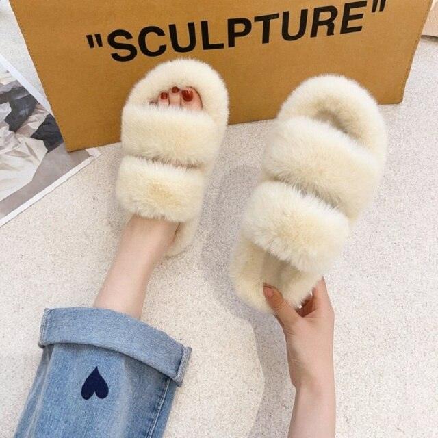 Women’s Faux Fur Open Toe Slippers with Fleece Lining & Rubber Sole