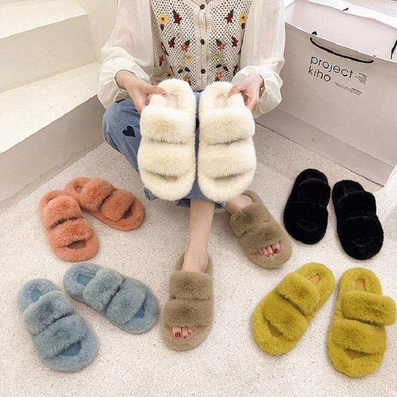 Women’s Faux Fur Open Toe Slippers with Fleece Lining & Rubber Sole