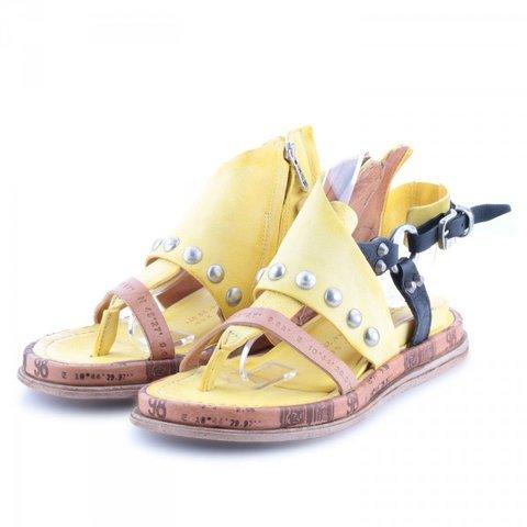 Women's Comfortable Flat Slide Sandals with Thick Cushion Arch Support