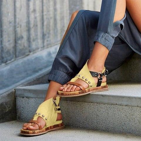 Women's Comfortable Flat Slide Sandals with Thick Cushion Arch Support