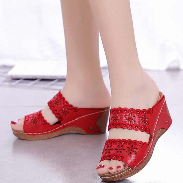 Women’s Leather Flat Sandals Vintage Casual Beach Slides