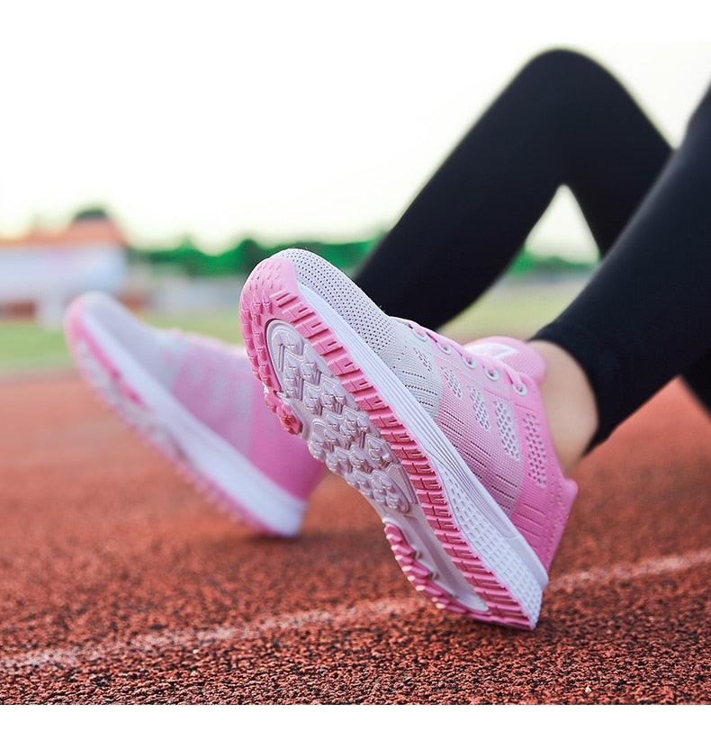 Women Breathable Mesh Walking Sneakers Lightweight Lace Up Flats