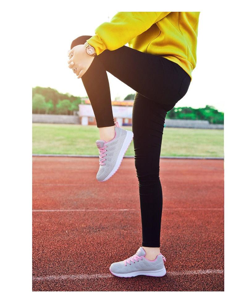 Women Breathable Mesh Walking Sneakers Lightweight Lace Up Flats