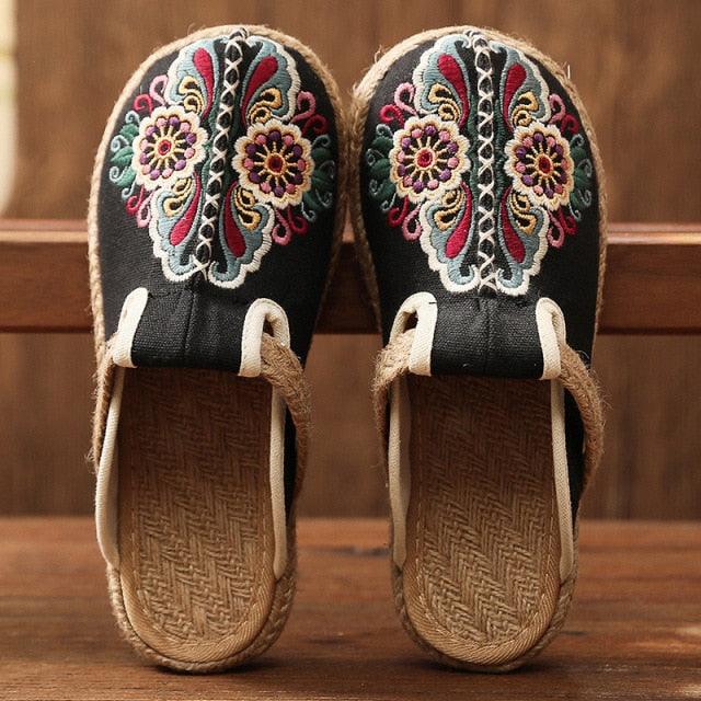 Women’s Handmade Embroidered Linen Mules Retro Flat Espadrilles