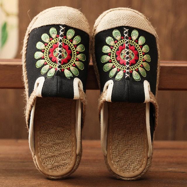 Women’s Handmade Embroidered Linen Mules Retro Flat Espadrilles