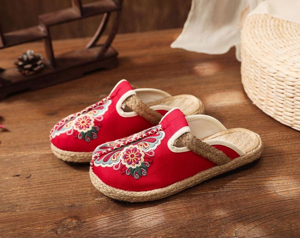 Women’s Handmade Embroidered Linen Mules Retro Flat Espadrilles