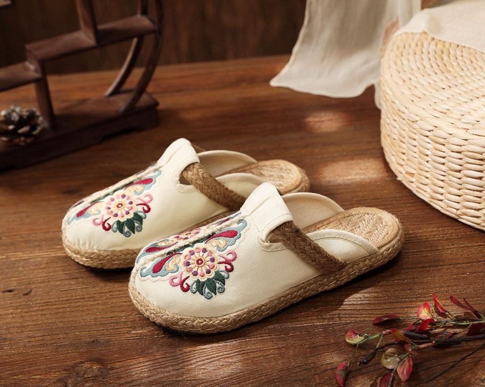 Women’s Handmade Embroidered Linen Mules Retro Flat Espadrilles