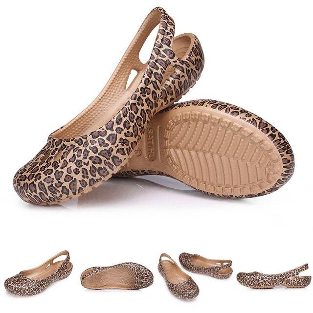 Women’s Lightweight Waterproof Clogs Non-Slip Casual Garden Shoes