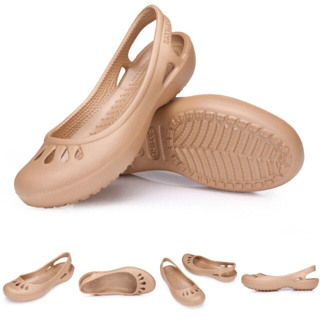 Women’s Lightweight Waterproof Clogs Non-Slip Casual Garden Shoes