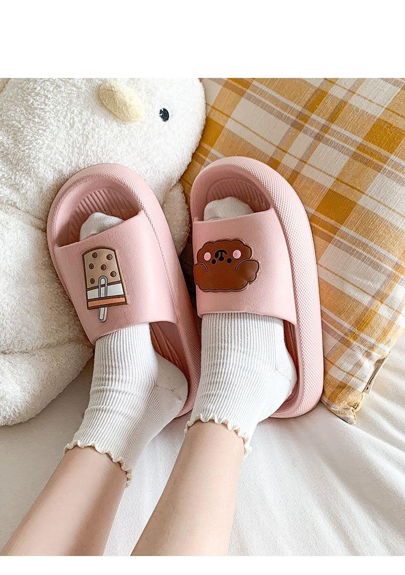 Women’s Ergonomic Non-Slip Pillow Slides Lightweight Shower Slippers