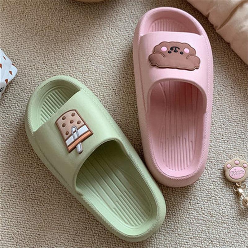 Women’s Ergonomic Non-Slip Pillow Slides Lightweight Shower Slippers