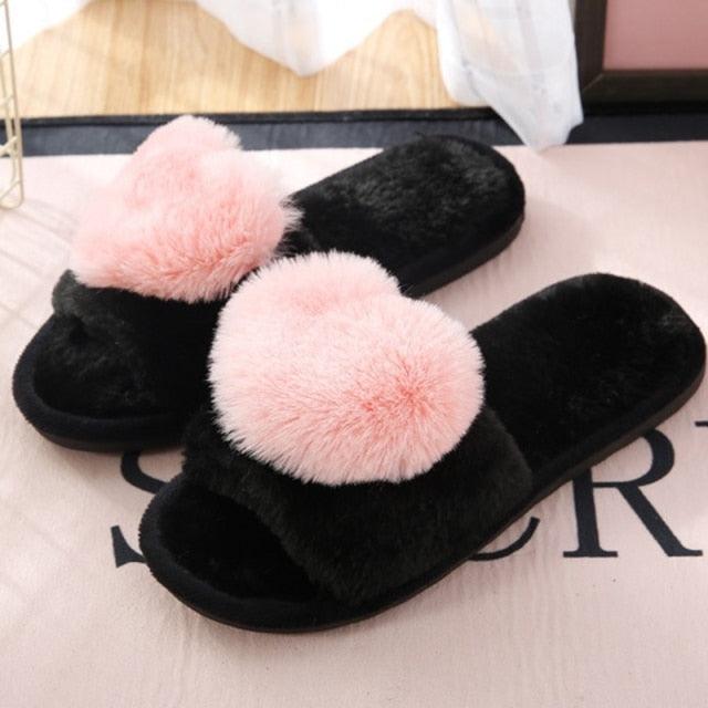 Women's Fluffy Heart Pattern Memory Foam Slippers - Non-Slip Sole