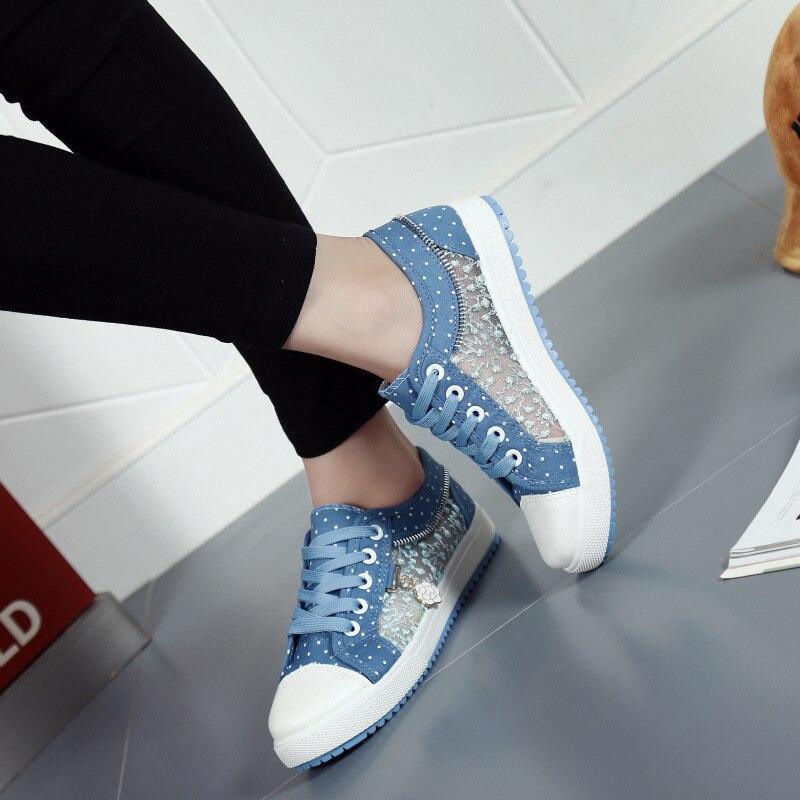 Women's Breathable Mesh Casual Tennis Shoes - Low Top Sneakers