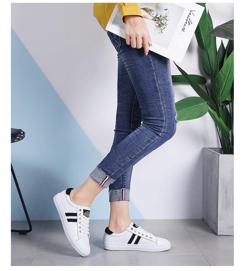 Women's White Leather Casual Sneakers Water-Resistant Tennis Shoes