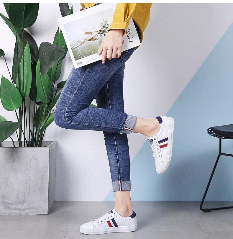 Women's White Leather Casual Sneakers Water-Resistant Tennis Shoes