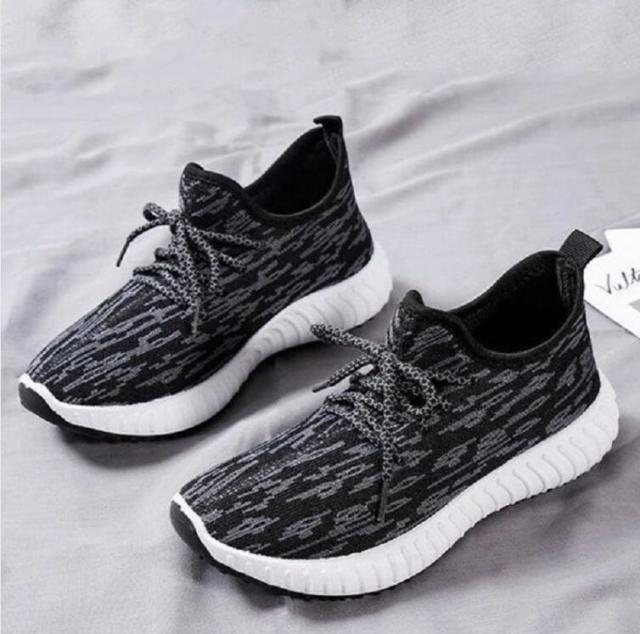 Women's Breathable Mesh Slip-On Walking Sneakers Lightweight Shoes