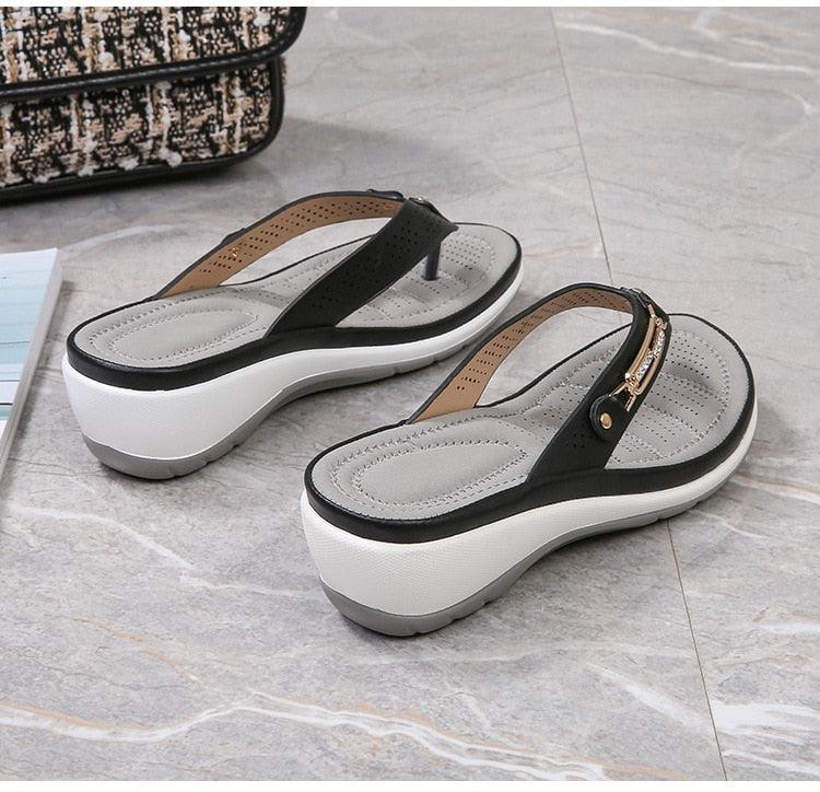 Women's Platform Thong Sandals with Arch Support & Metal Buttons