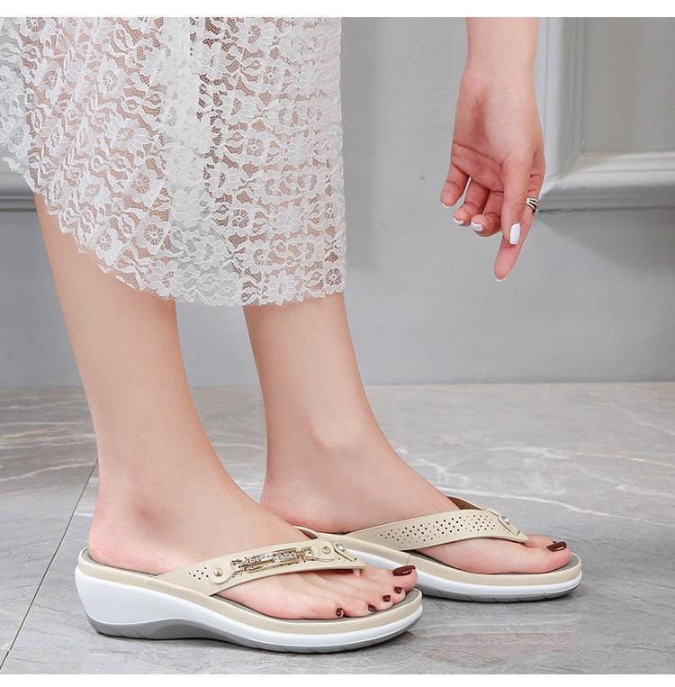 Women's Platform Thong Sandals with Arch Support & Metal Buttons