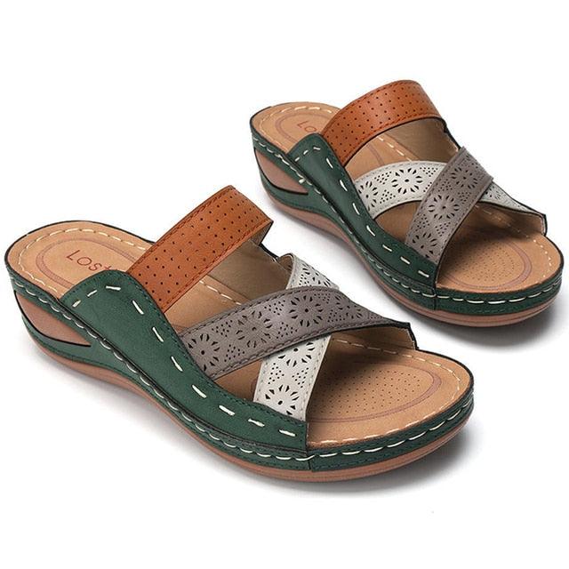 Women’s Vintage Leather Low Heel Casual Summer Slip-On Sandals