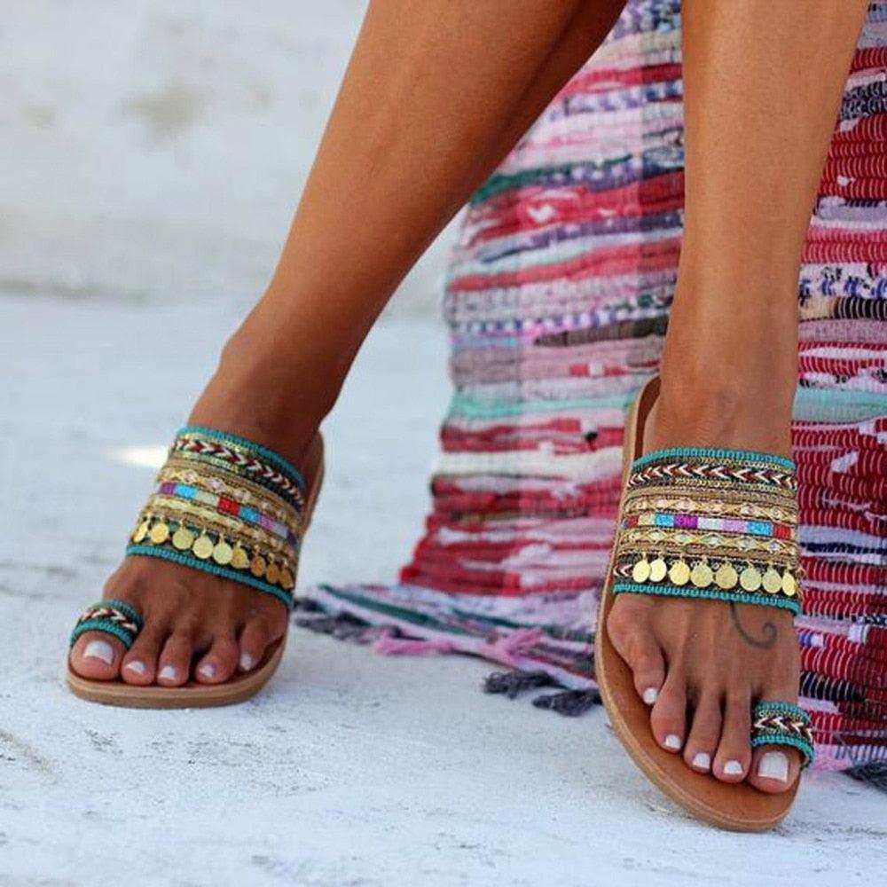 Bohemian Leather Toe Ring Sandals for Summer Beach Fashion