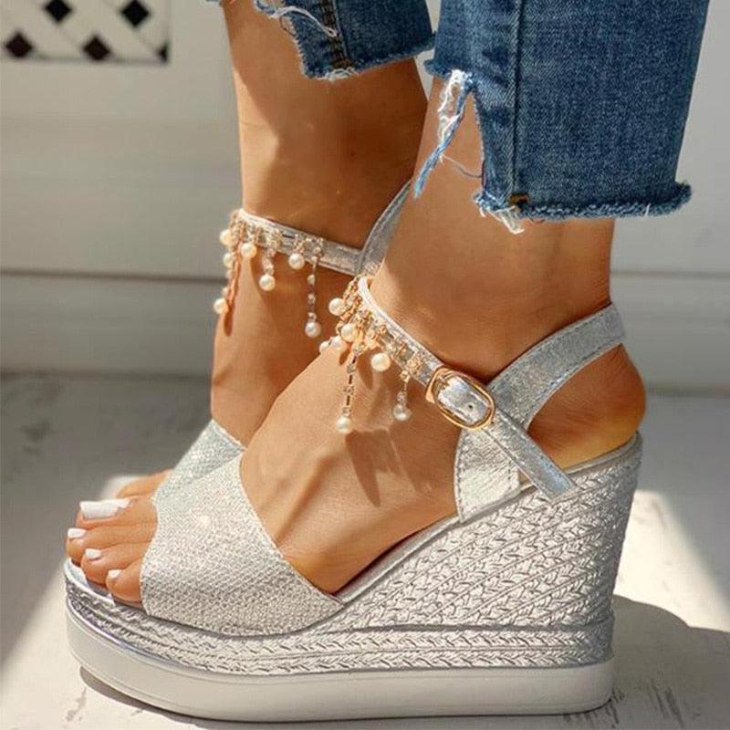 Women's summer platform espadrille sandals with adjustable buckle strap and peep-toe design