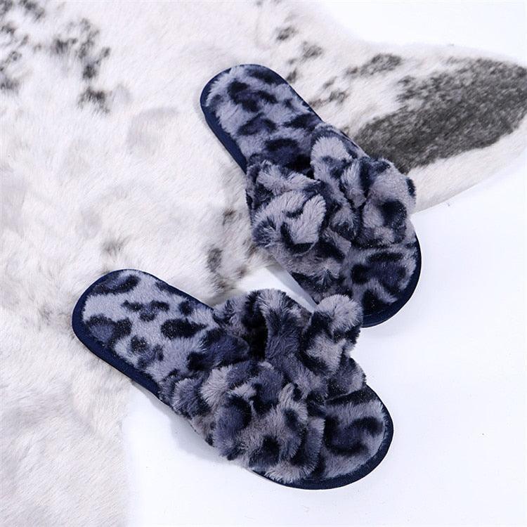 Leopard Print Faux Fur Flip Flop Slippers with Bow Decoration