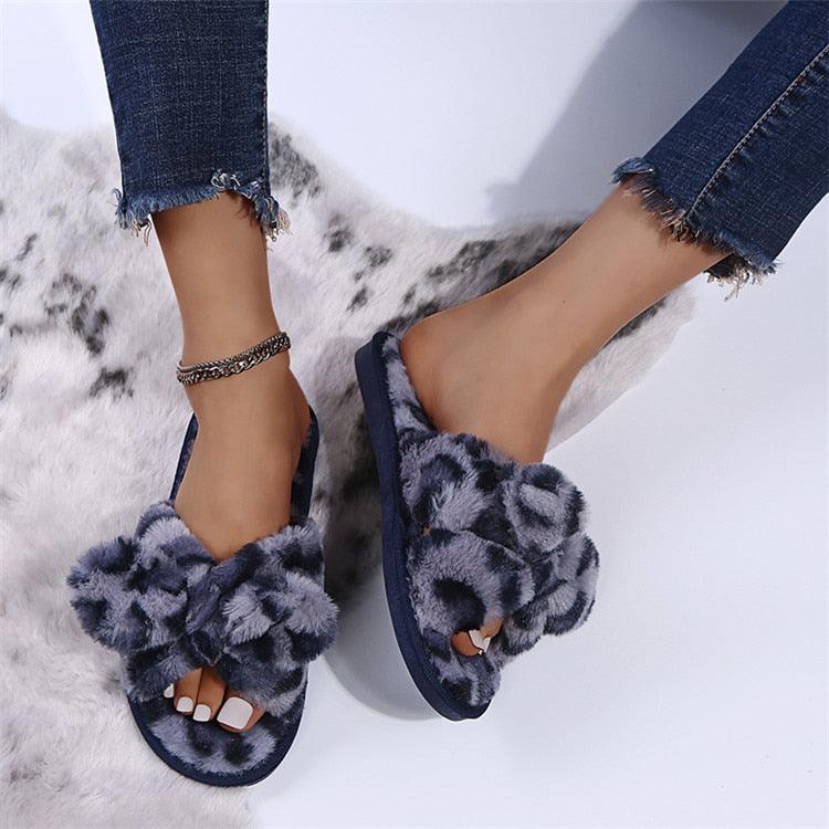 Leopard Print Faux Fur Flip Flop Slippers with Bow Decoration