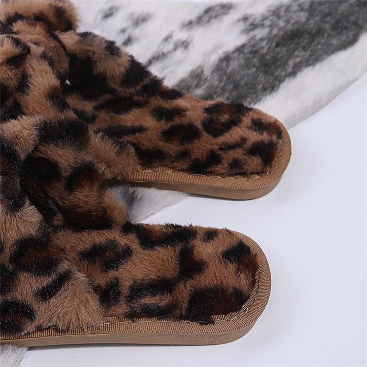 Leopard Print Faux Fur Flip Flop Slippers with Bow Decoration