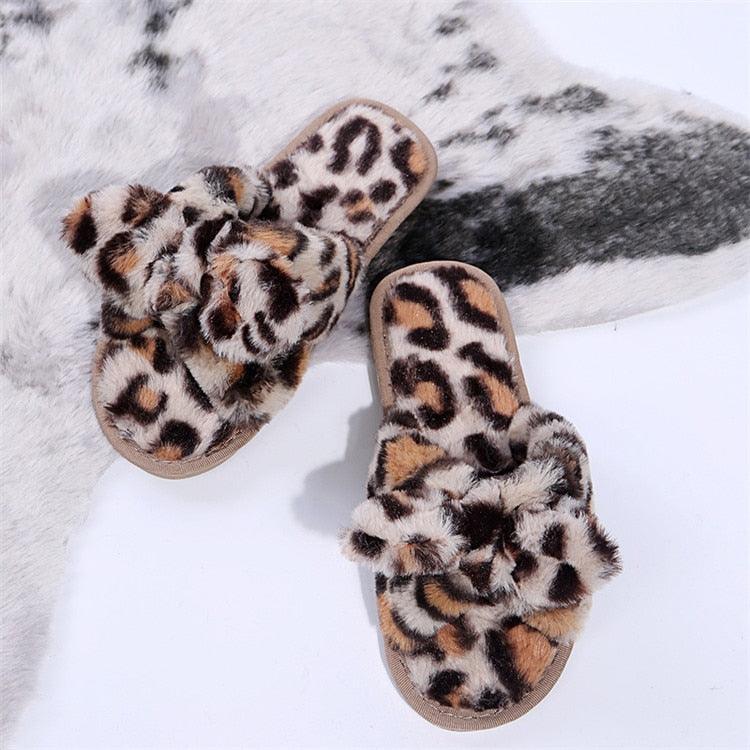 Leopard Print Faux Fur Flip Flop Slippers with Bow Decoration