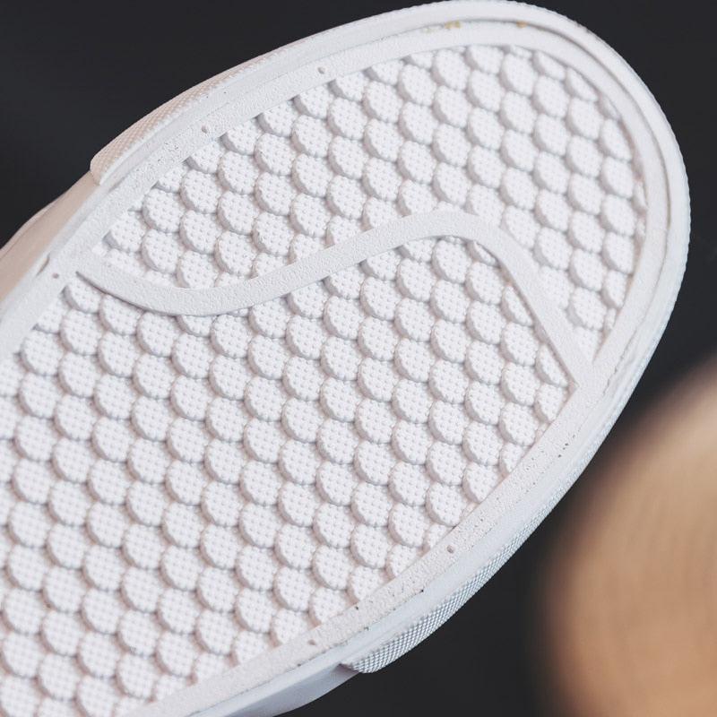 Women’s White Business Sneakers Lightweight Casual Platform Shoes