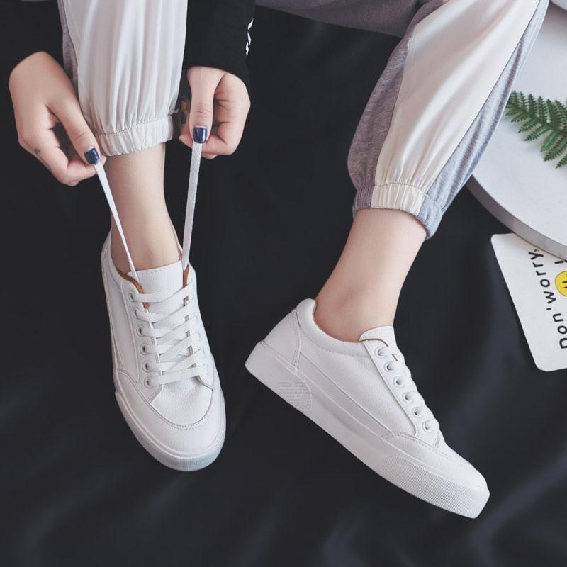 Women’s White Business Sneakers Lightweight Casual Platform Shoes