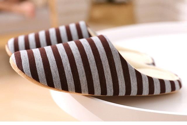 Women's Cat Face Furry Slippers – Soft Plush Warm House Shoes