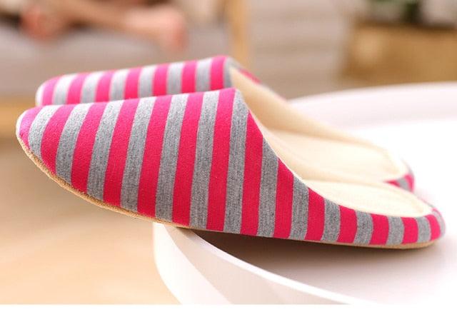 Women's Cat Face Furry Slippers – Soft Plush Warm House Shoes