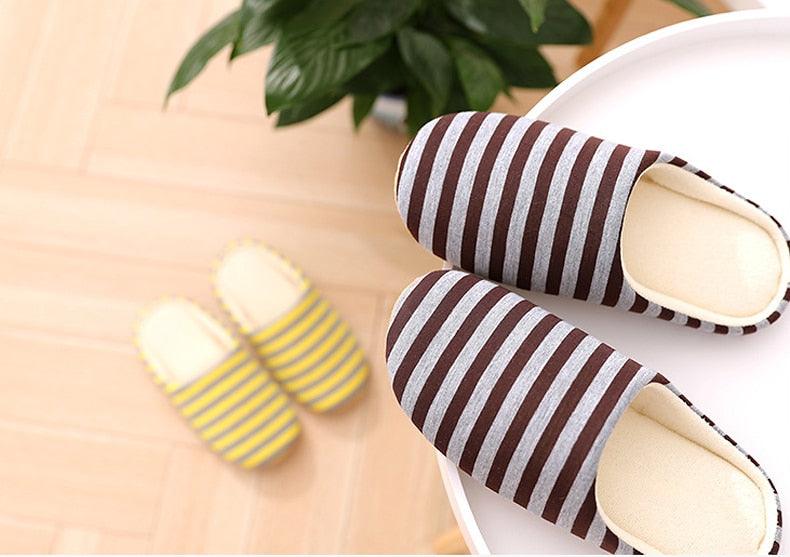Women's Cat Face Furry Slippers – Soft Plush Warm House Shoes