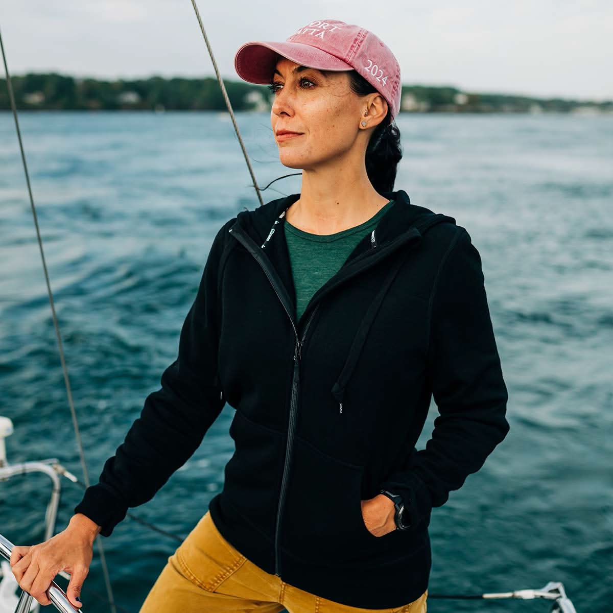 Women's Brushed Merino Wool Full-Zip Hoodie in Grey and Black