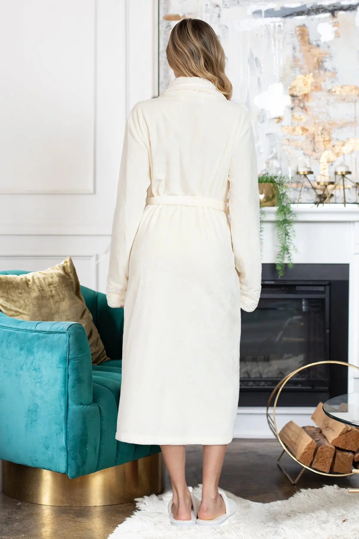 Women's Ultra Soft Plush Bathrobe - Cozy Loungewear Spa Robe - Image 31