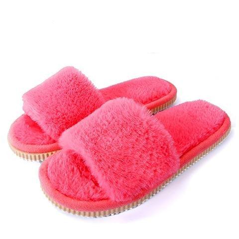 Women’s Plush Faux Fur Slippers with Memory Foam & Soft EVA Sole