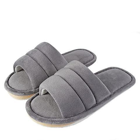 Women’s Plush Faux Fur Slippers with Memory Foam & Soft EVA Sole
